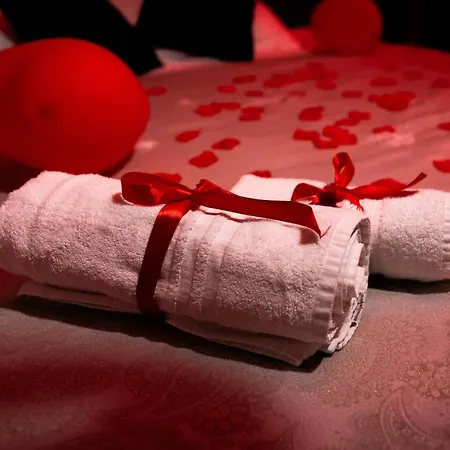 Luxury Bdsm 3*