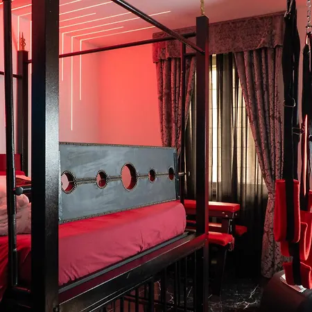 Luxury Bdsm Guest house *