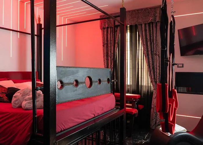 Luxury Bdsm Maison d'hôtes 3*