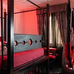 Luxury Bdsm Gasthuis 3*